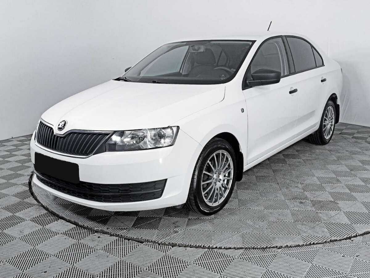Skoda Rapid с пробегом — 2017 год. Фото: #0