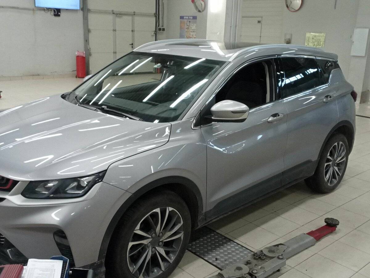 Geely Coolray с пробегом — 2023 год. Посмотреть фото