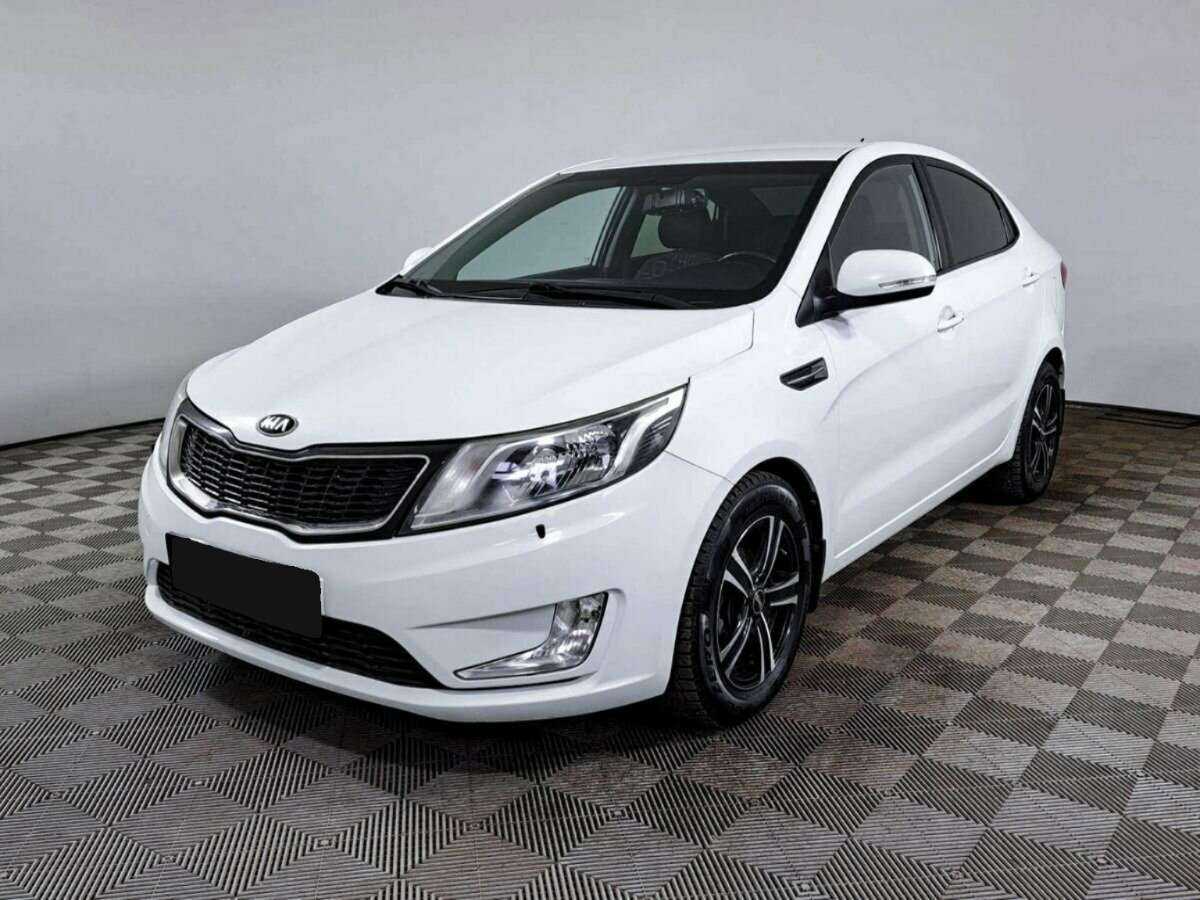 Kia Rio с пробегом — 2014 год. Фото: #0