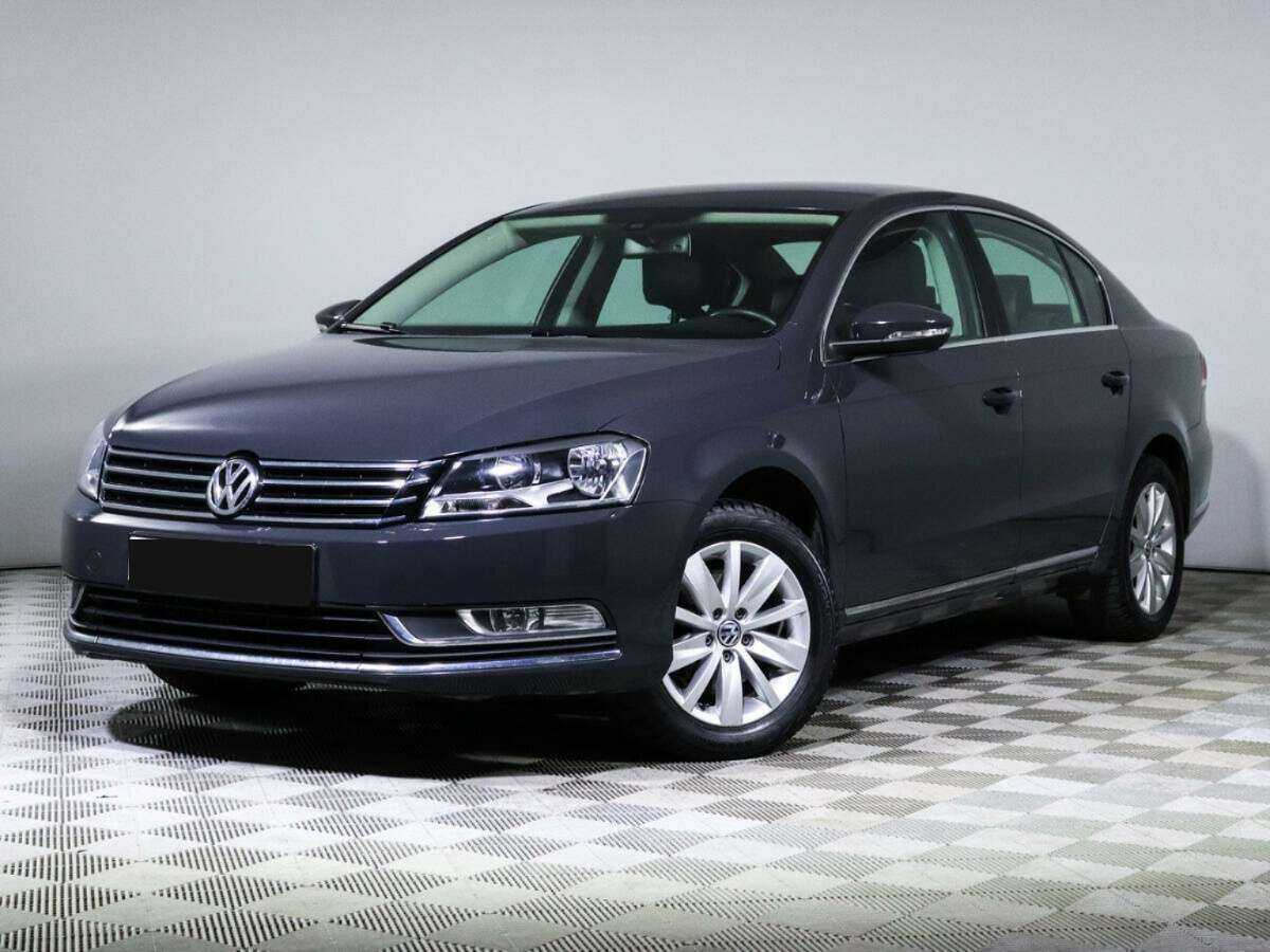 Volkswagen Passat с пробегом — 2014 год. Фото: #0