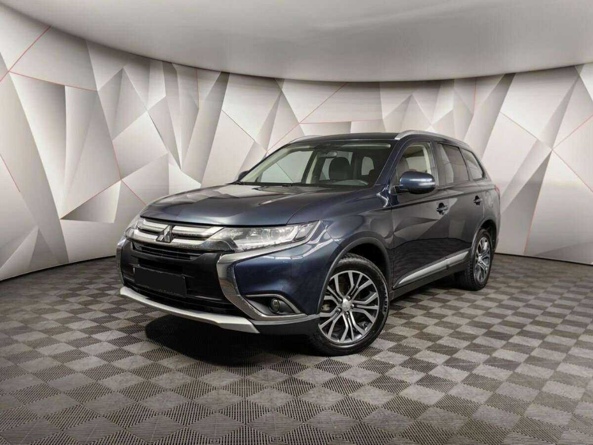 Mitsubishi Outlander с пробегом — 2018 год. Фото: #0