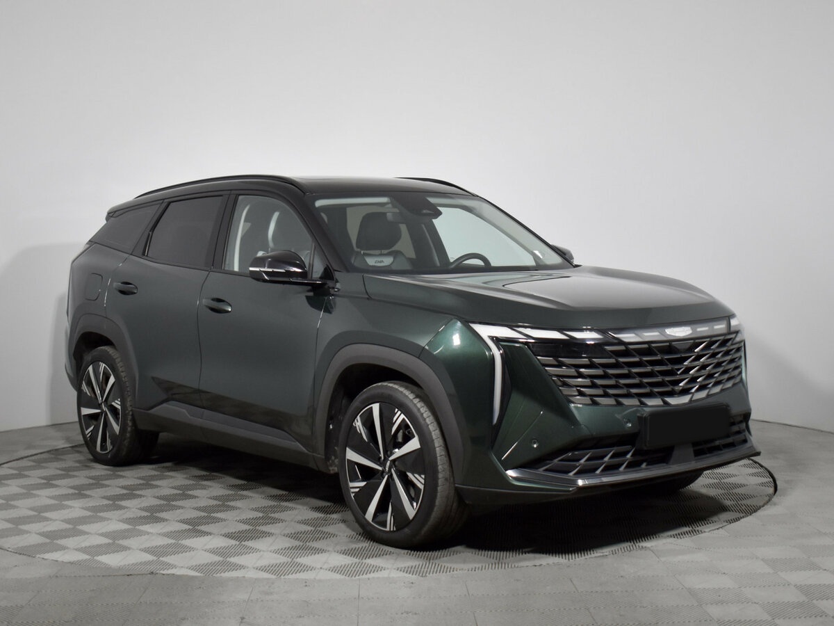 Geely Atlas с пробегом — 2024 год. Фото: #2