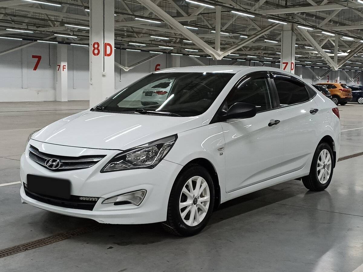 Hyundai Solaris с пробегом — 2015 год. Посмотреть фото
