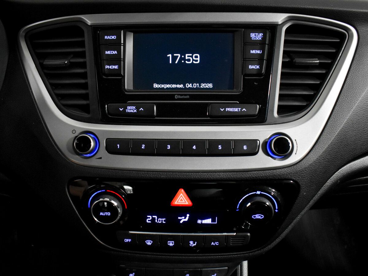 Hyundai Solaris с пробегом — 2017 год. Фото: #13