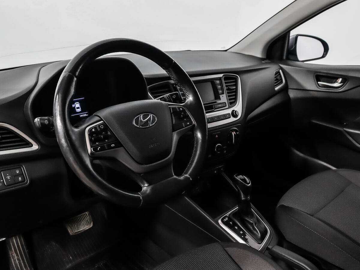 Hyundai Solaris с пробегом — 2017 год. Фото: #8