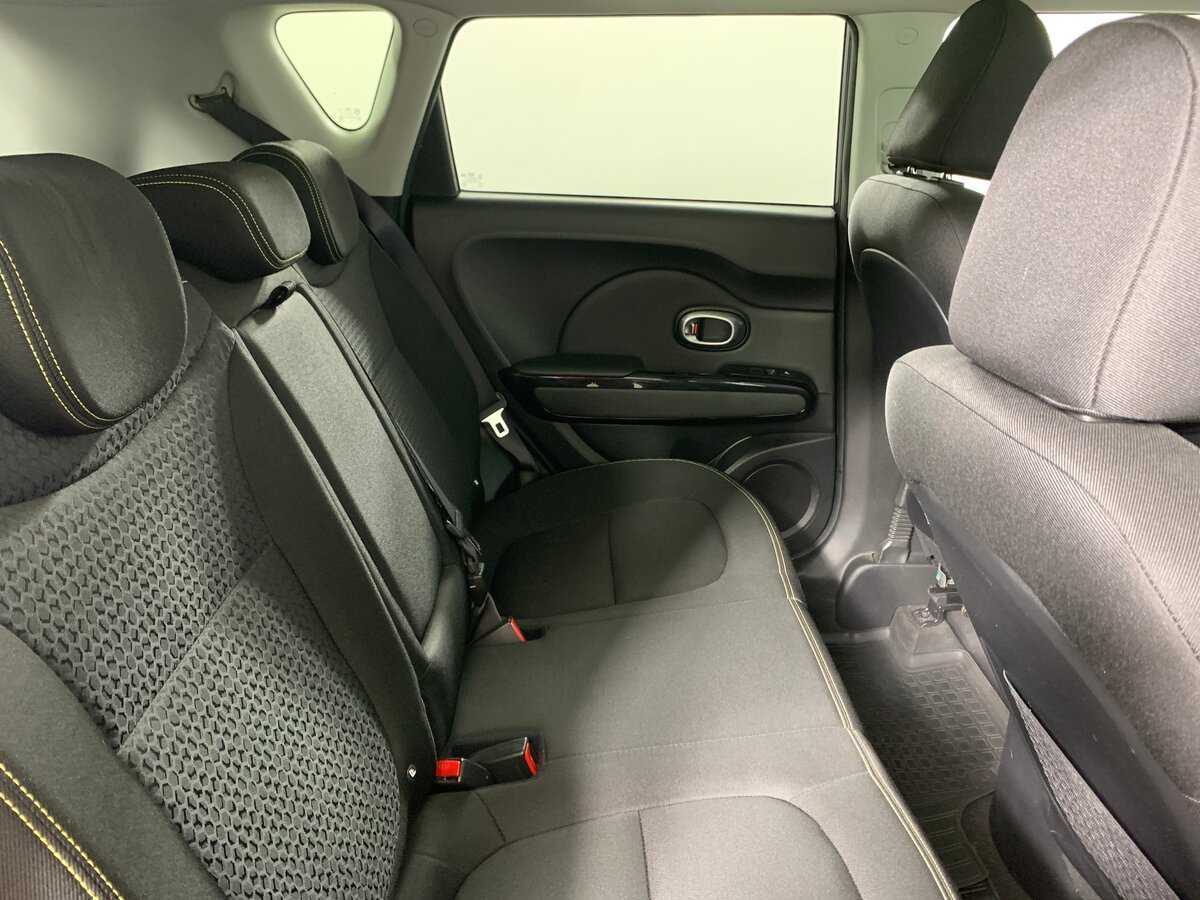 Kia Soul с пробегом — 2015 год. Фото: #17