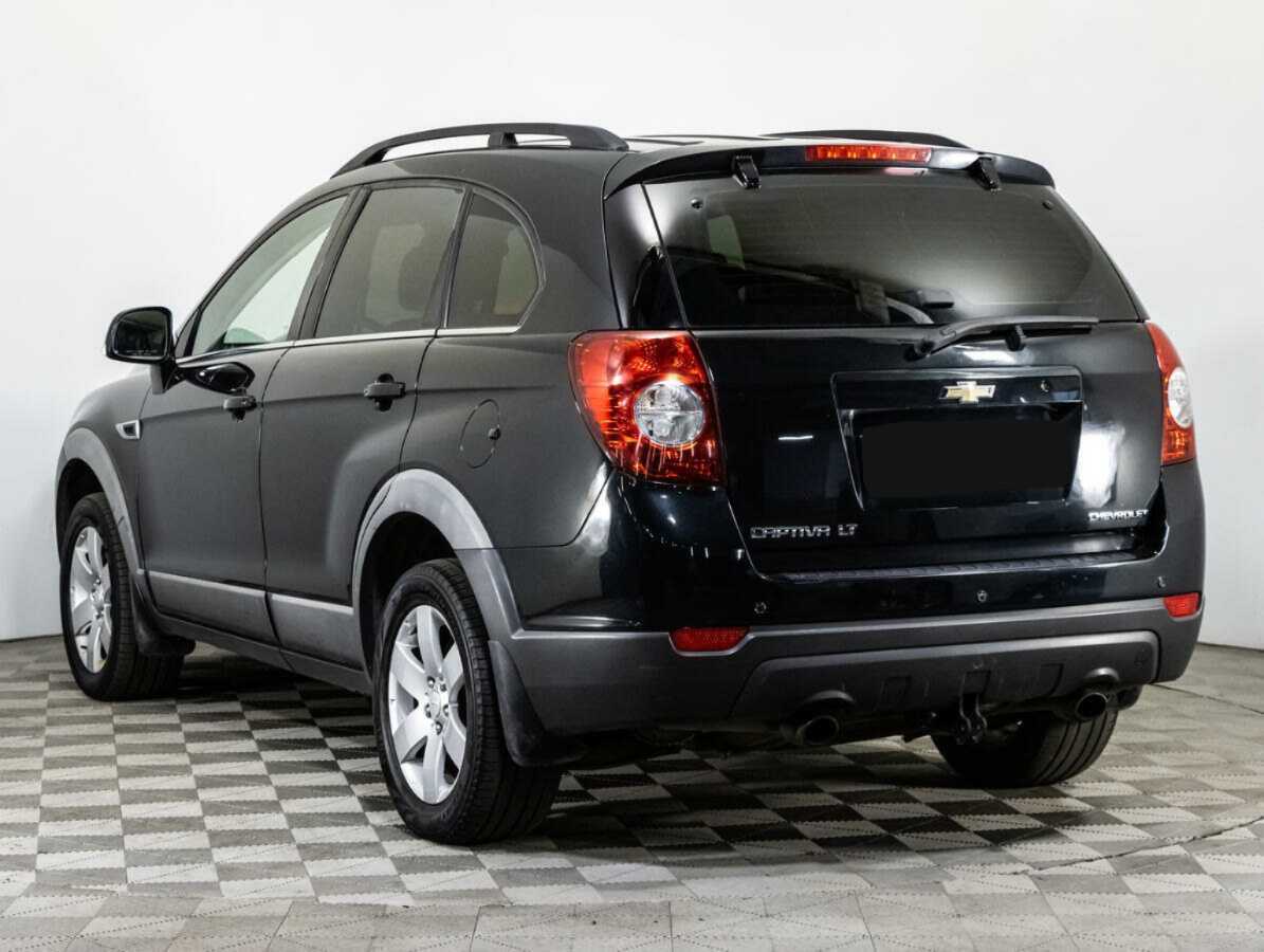 Chevrolet Captiva с пробегом — 2012 год. Фото: #6