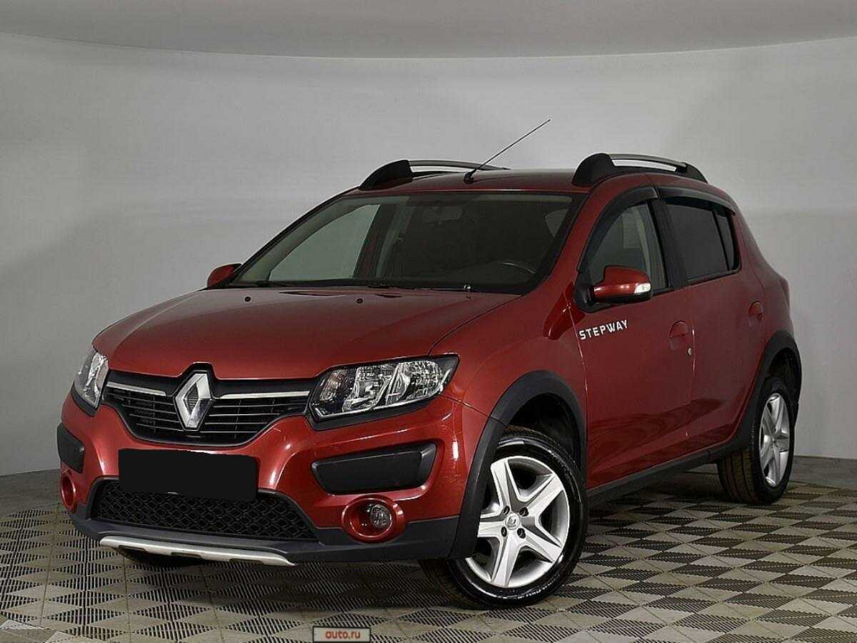 Renault Sandero с пробегом — 2017 год. Посмотреть фото