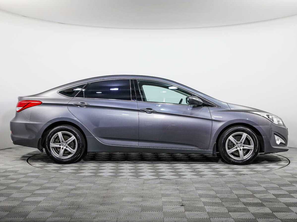 Hyundai i40 с пробегом — 2015 год. Фото: #2