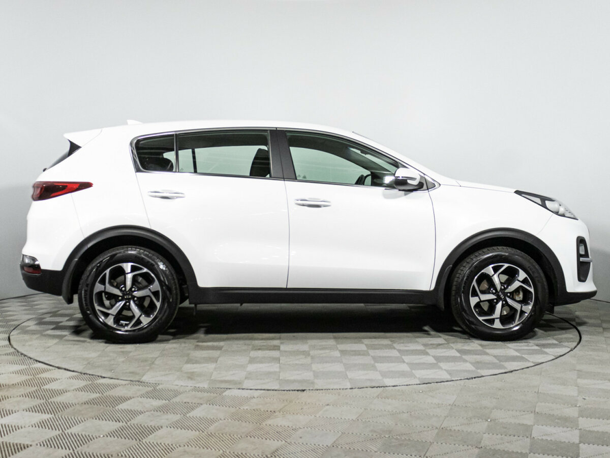 Kia Sportage с пробегом — 2021 год. Фото: #3