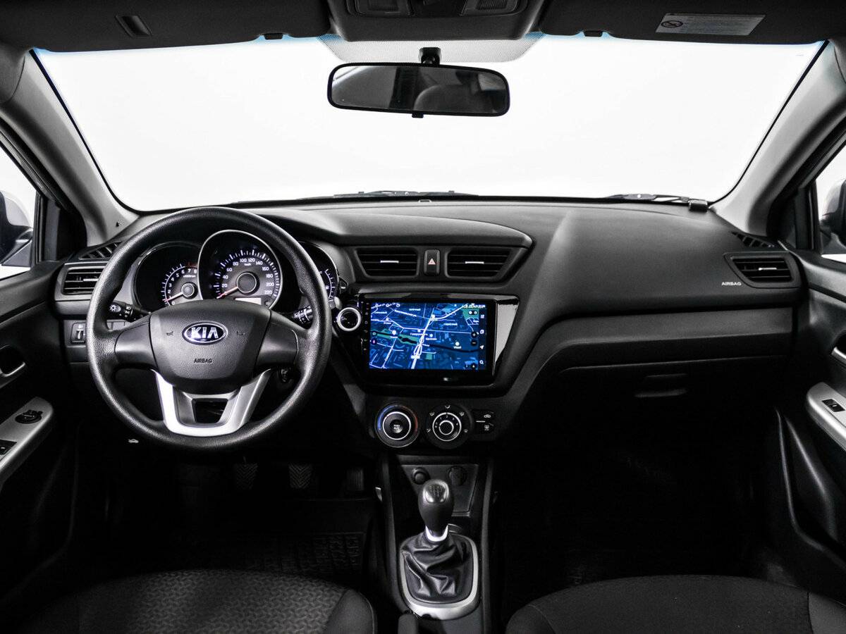 Kia Rio с пробегом — 2014 год. Фото: #9