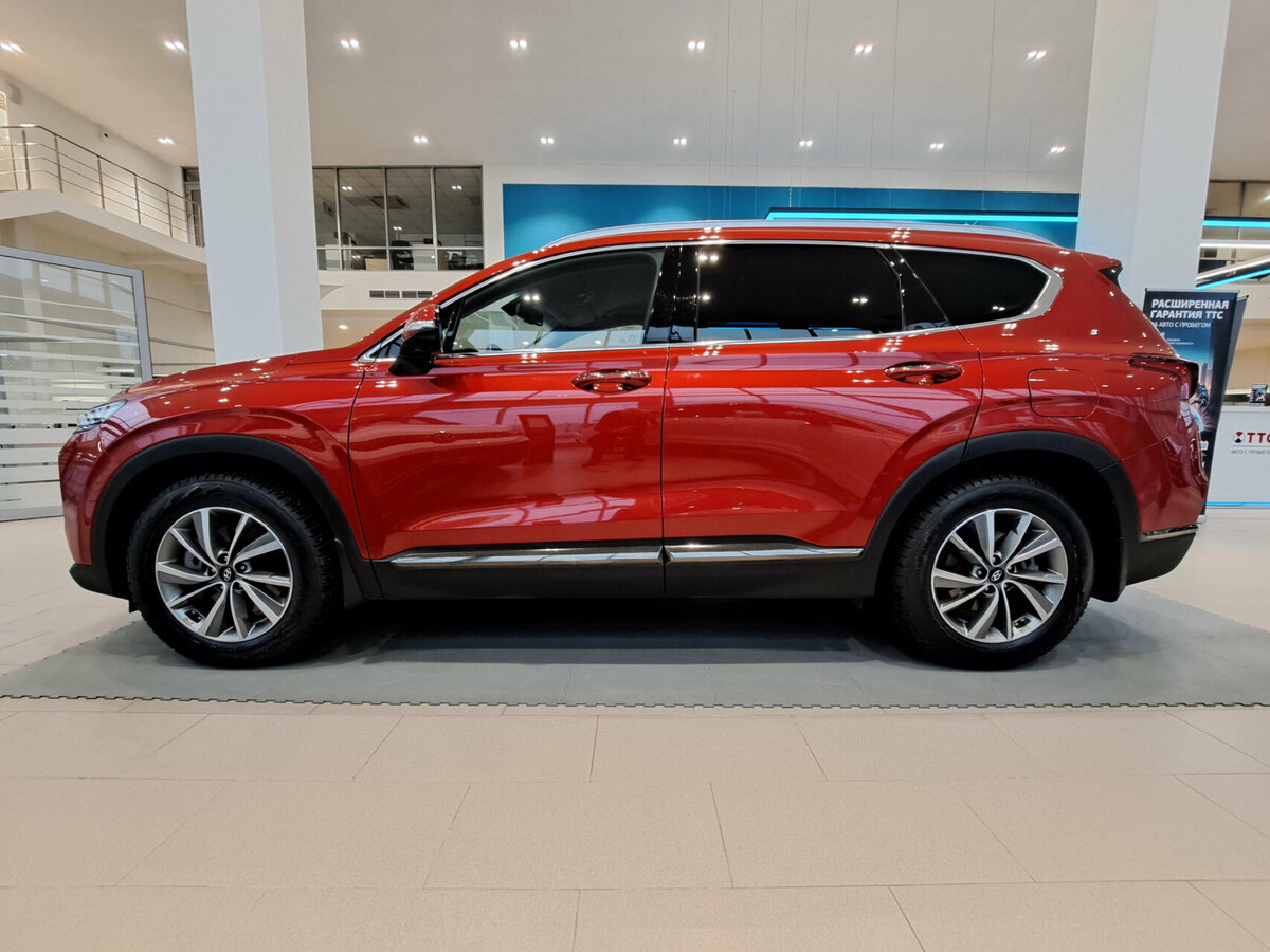 Hyundai Santa Fe с пробегом — 2019 год. Фото: #7