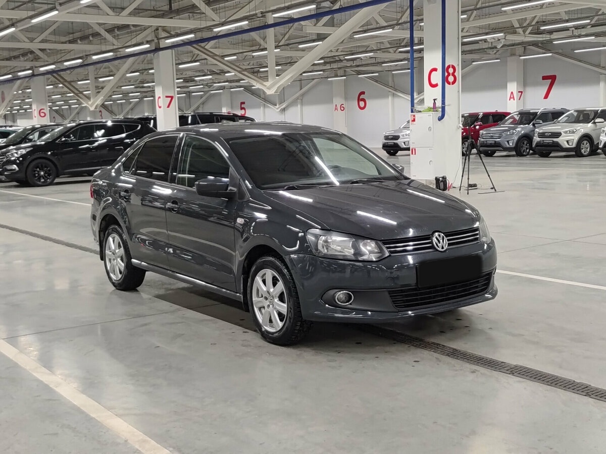 Volkswagen Polo с пробегом — 2014 год. Фото: #2