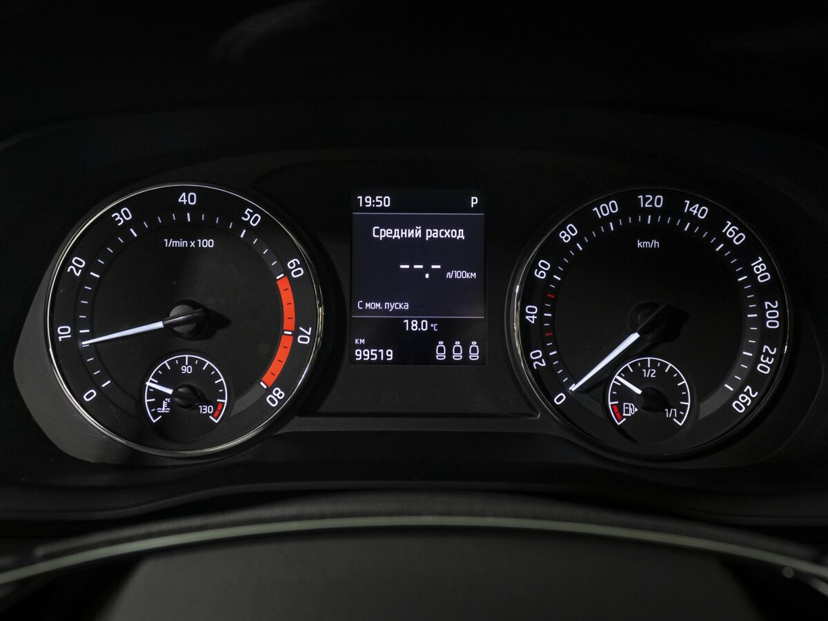 Skoda Octavia с пробегом — 2021 год. Фото: #9