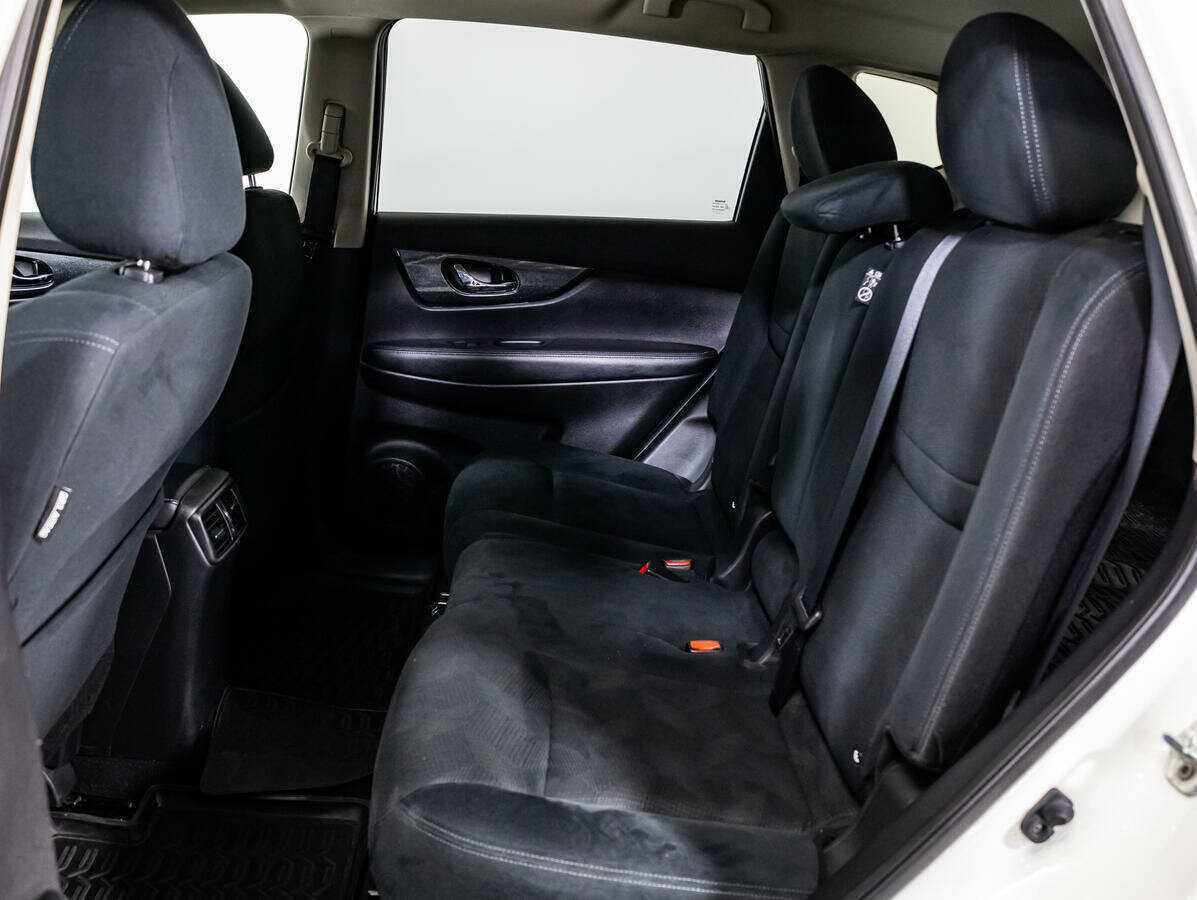 Nissan X-Trail с пробегом — 2015 год. Фото: #9