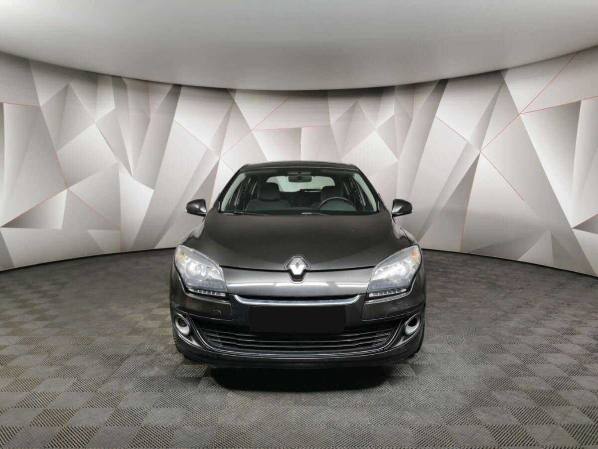 Renault Megane с пробегом — 2014 год. Фото: #6