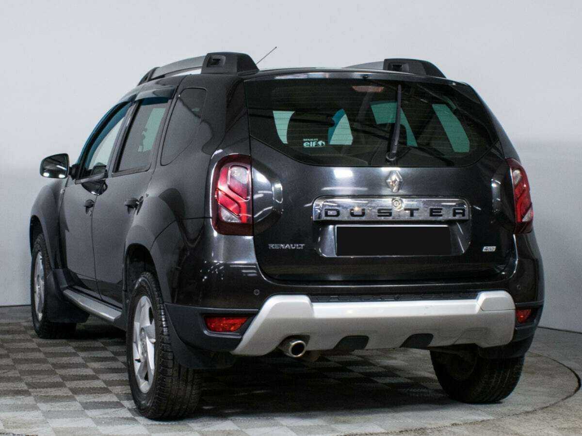 Renault Duster с пробегом — 2016 год. Фото: #6