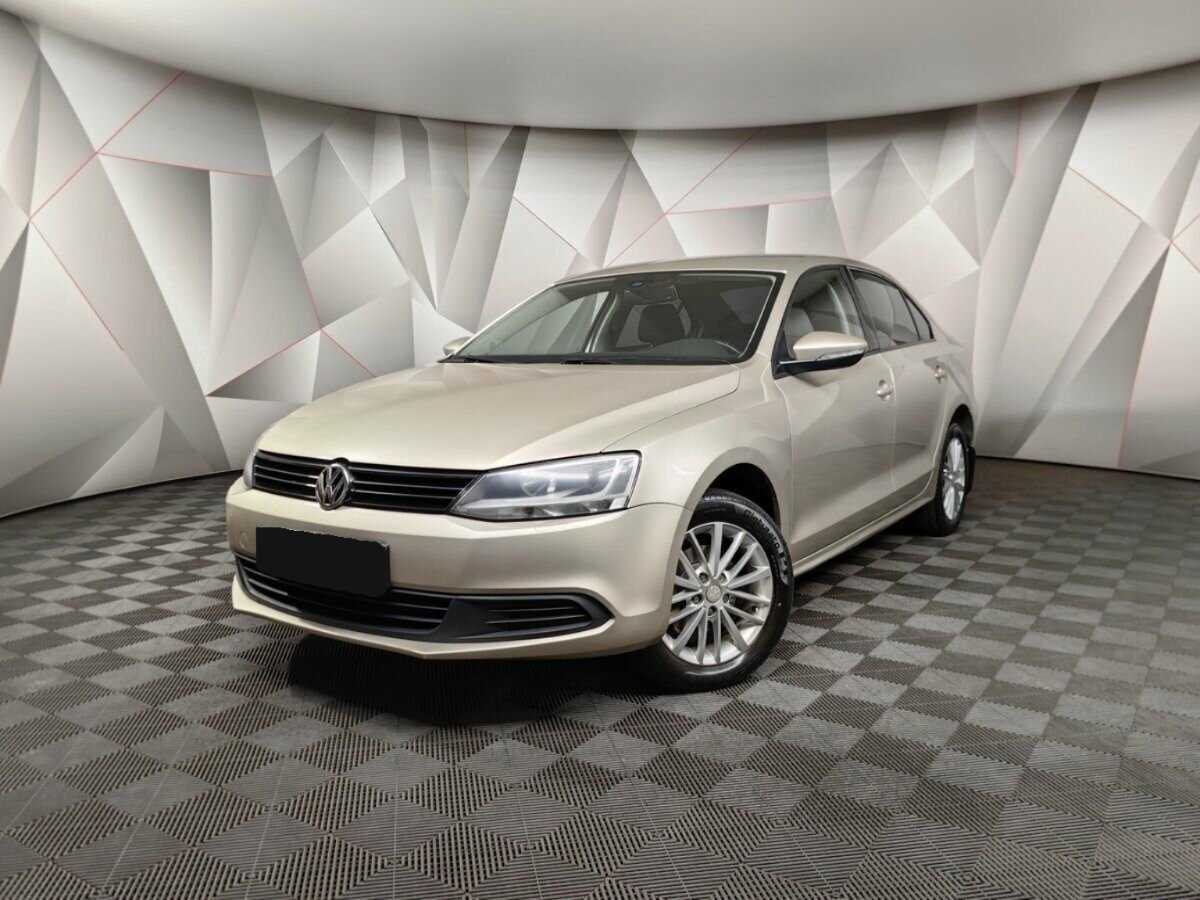 Volkswagen Jetta с пробегом — 2012 год. Фото: #0
