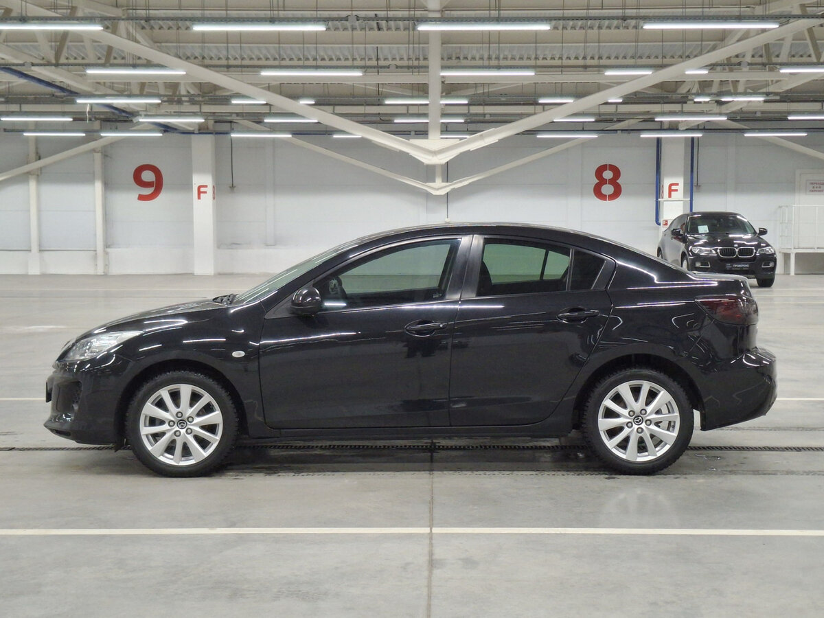 Mazda 3 с пробегом — 2013 год. Фото: #7
