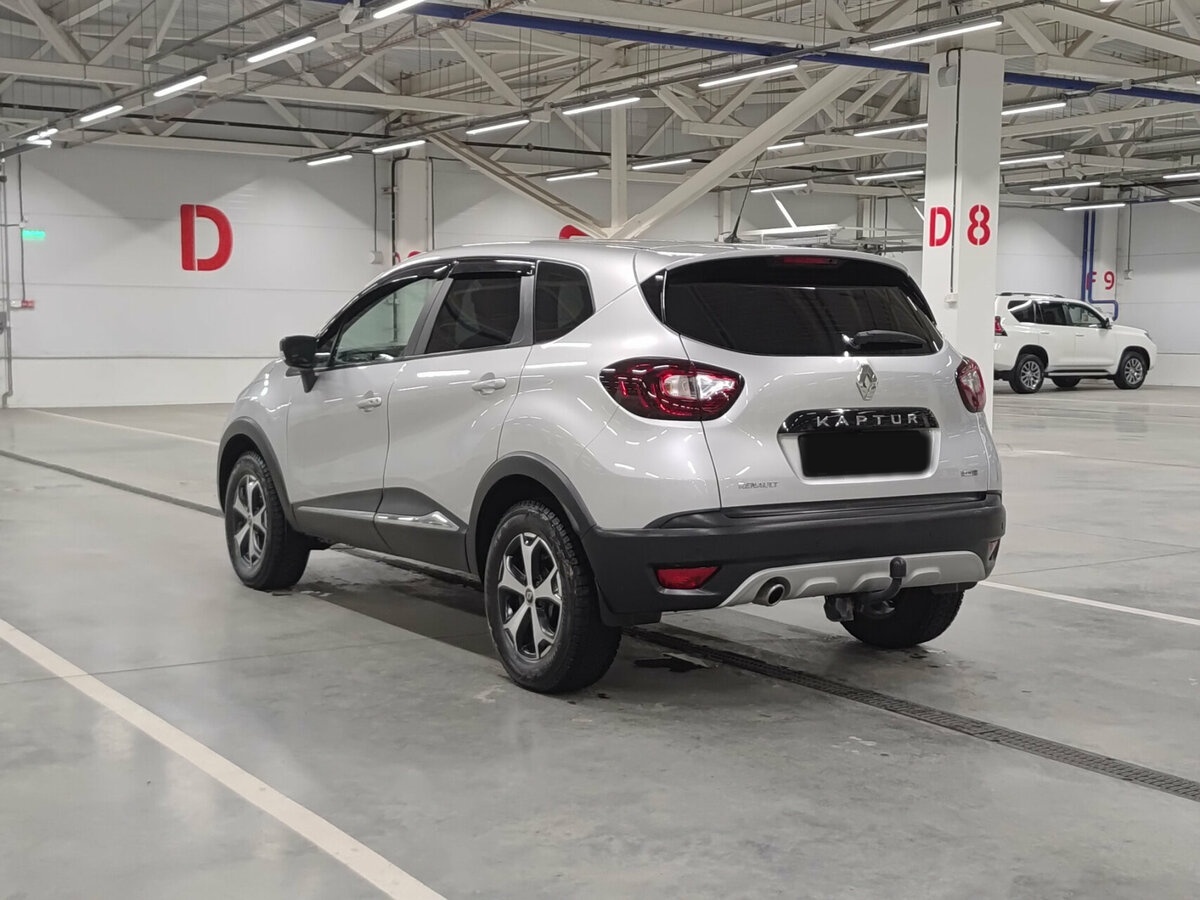 Renault Kaptur с пробегом — 2018 год. Фото: #6