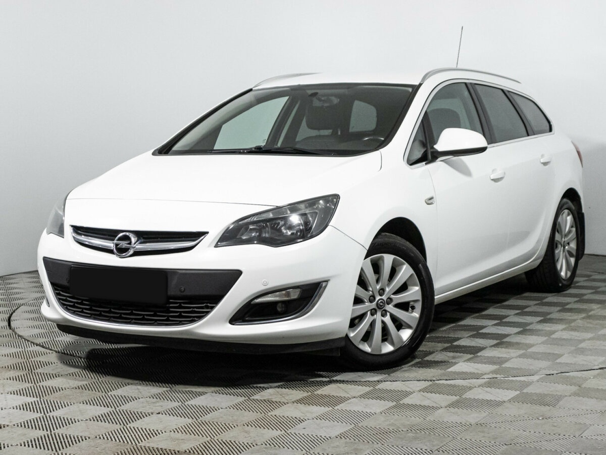 Opel Astra с пробегом — 2014 год. Фото: #0