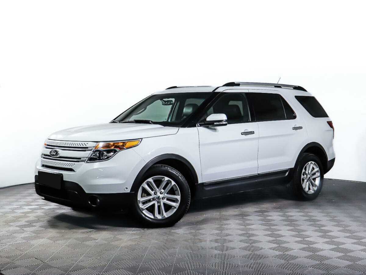 Ford Explorer с пробегом — 2013 год. Фото: #0