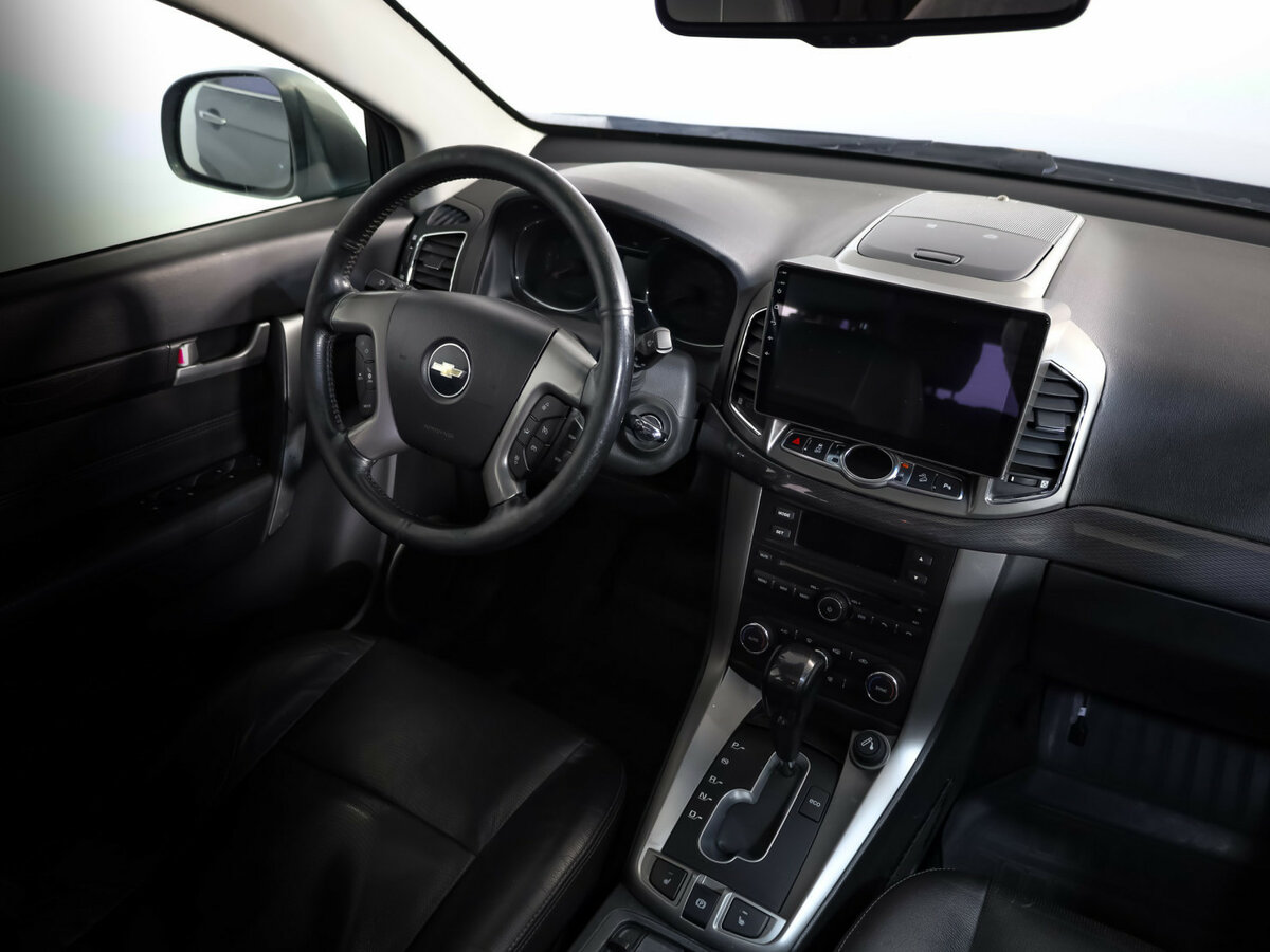 Chevrolet Captiva с пробегом — 2013 год. Фото: #4