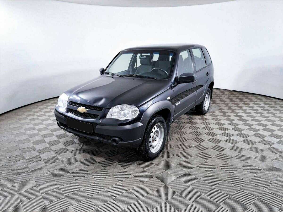 Chevrolet Niva с пробегом — 2018 год. Фото: #0