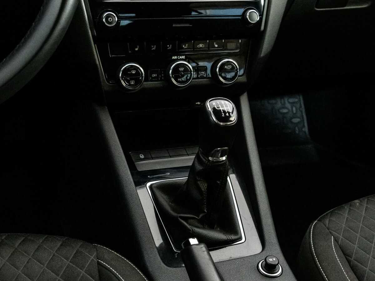 Skoda Octavia с пробегом — 2017 год. Фото: #9
