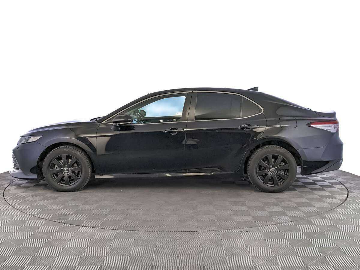 Toyota Camry с пробегом — 2019 год. Фото: #7
