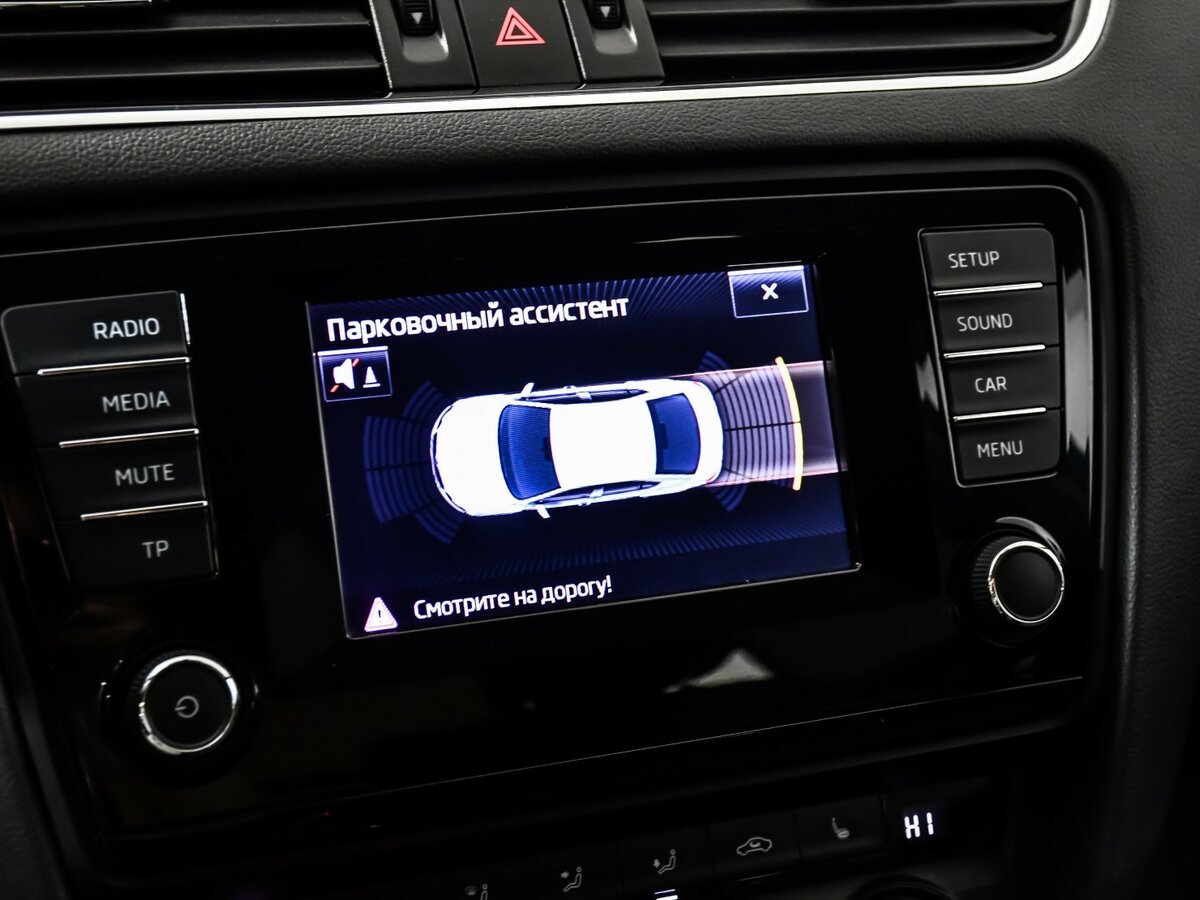 Skoda Octavia с пробегом — 2014 год. Фото: #10