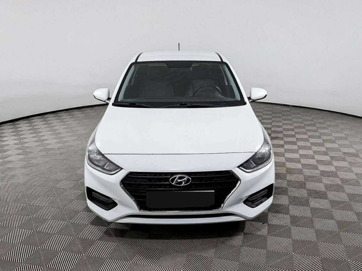 Hyundai Solaris с пробегом — 2019 год. Посмотреть фото
