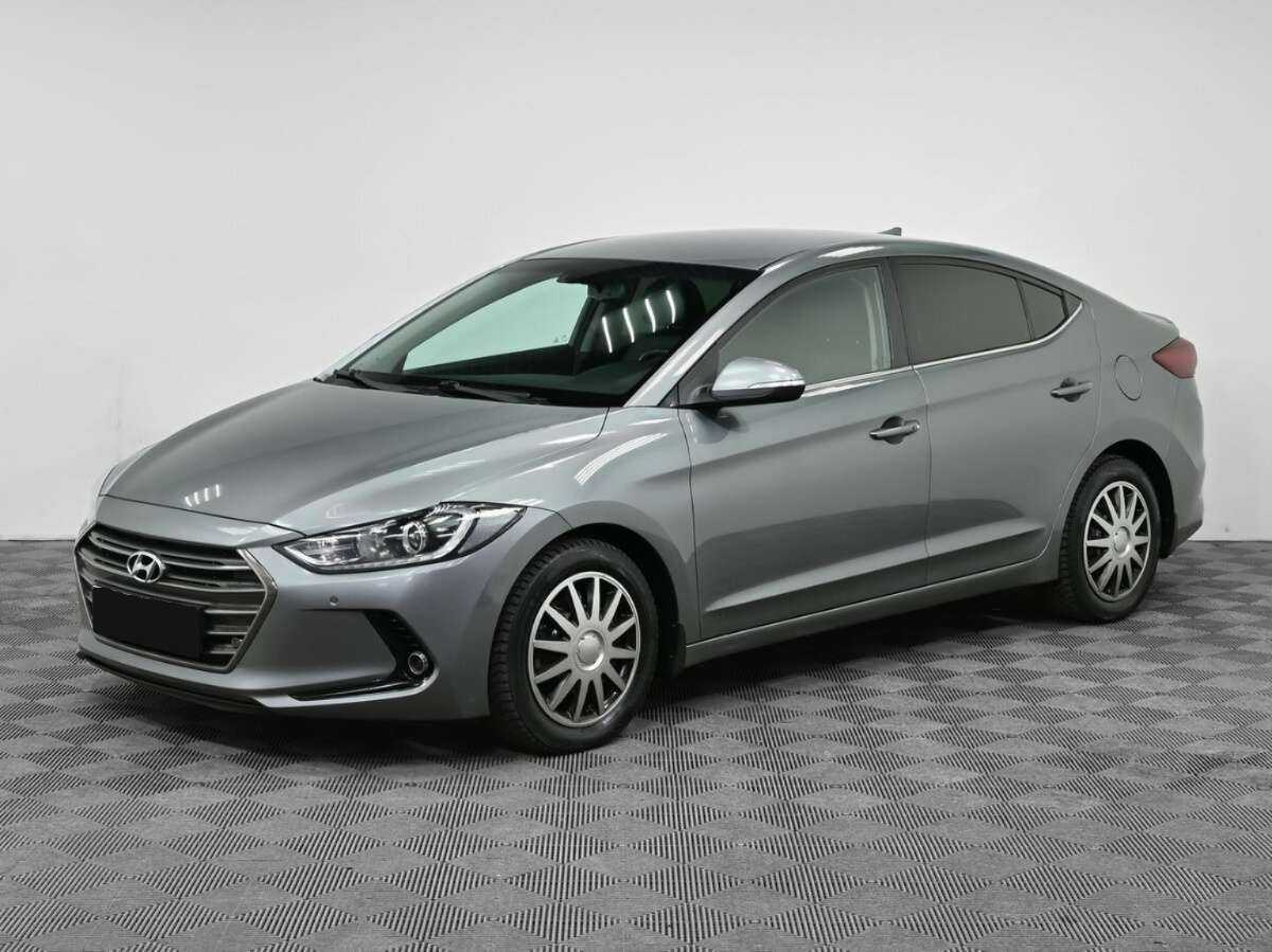 Hyundai Elantra с пробегом — 2018 год. Фото: #0