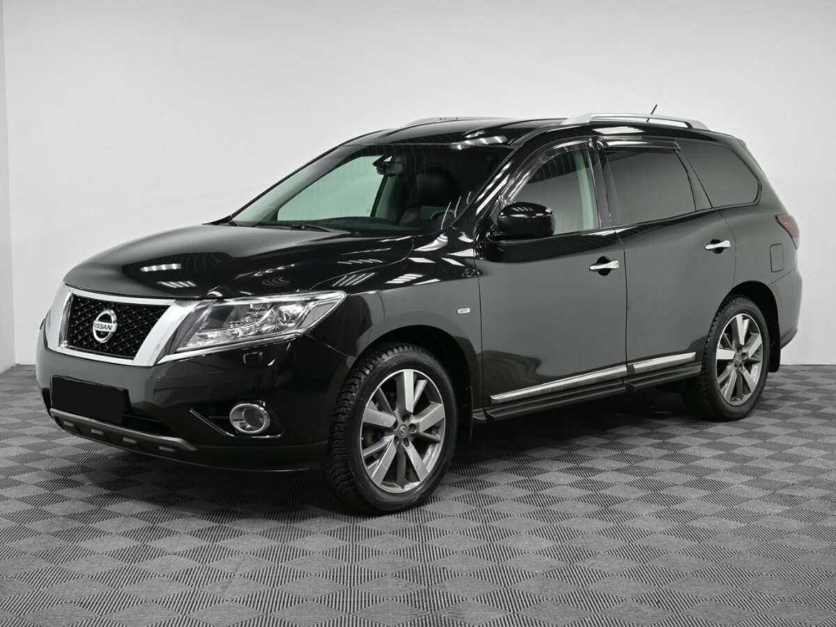 Nissan Pathfinder с пробегом — 2015 год. Фото: #0