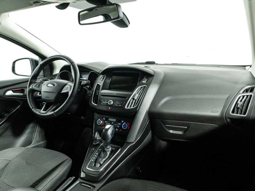 Ford Focus с пробегом — 2017 год. Фото: #8