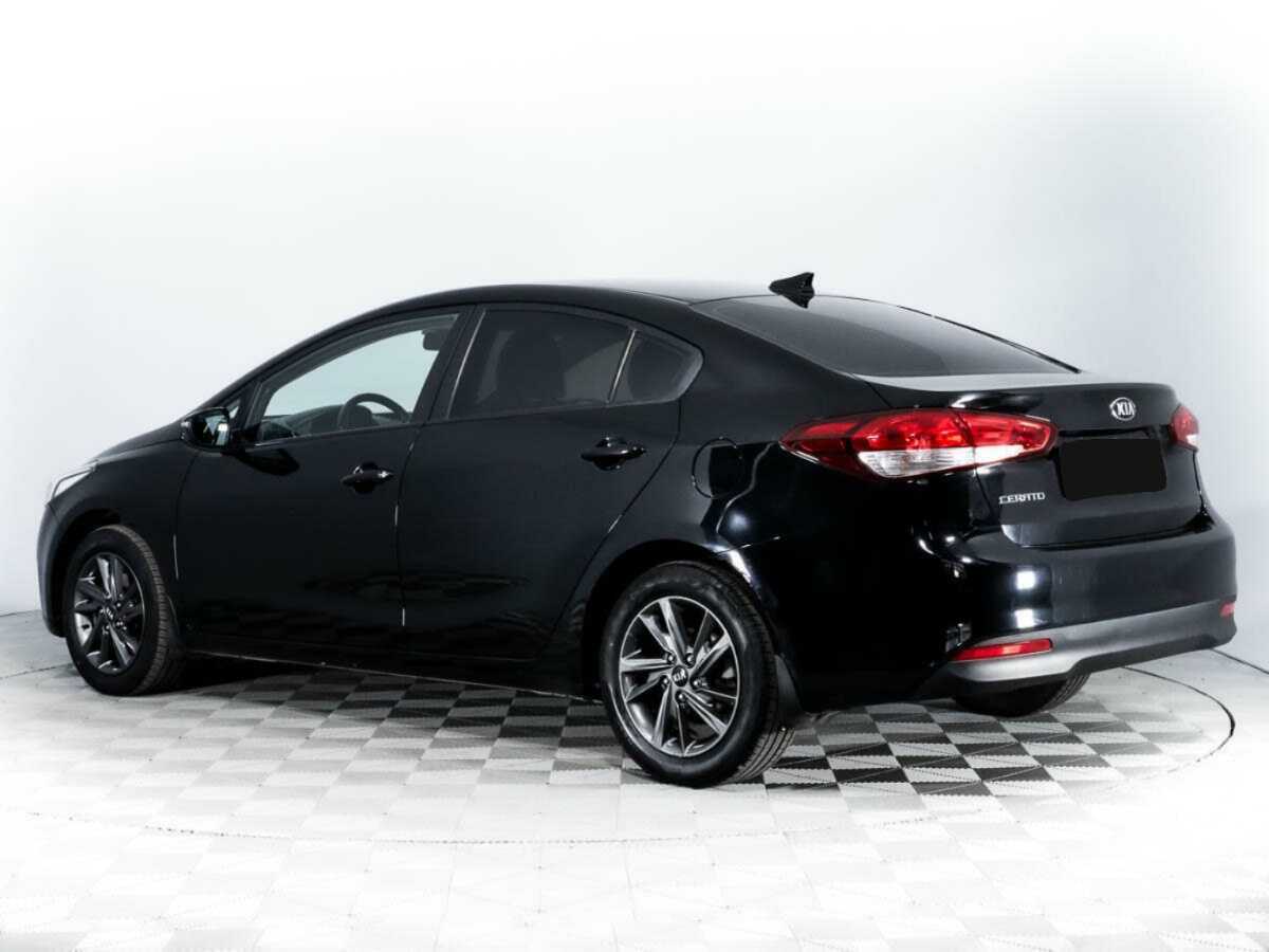 Kia Cerato с пробегом — 2018 год. Фото: #6