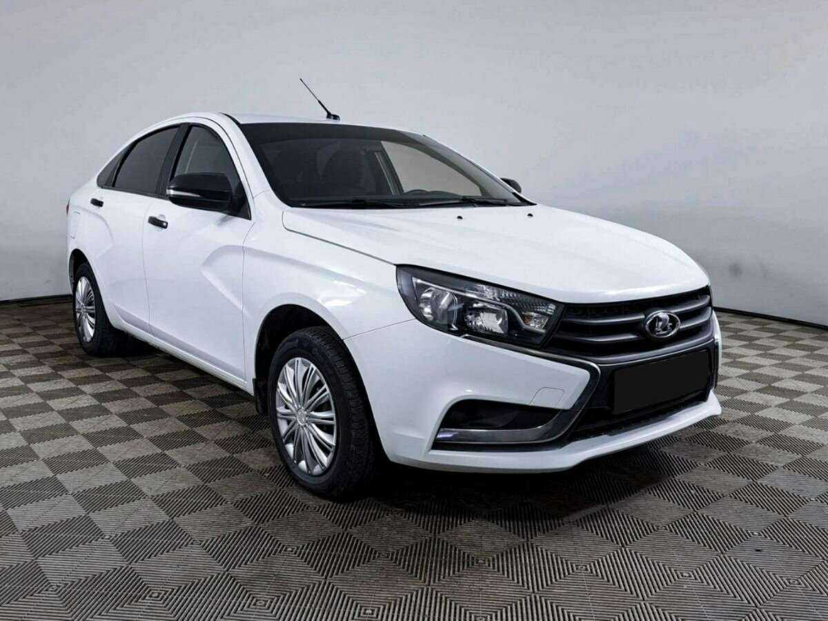 Lada (ВАЗ) Vesta с пробегом — 2020 год. Фото: #2