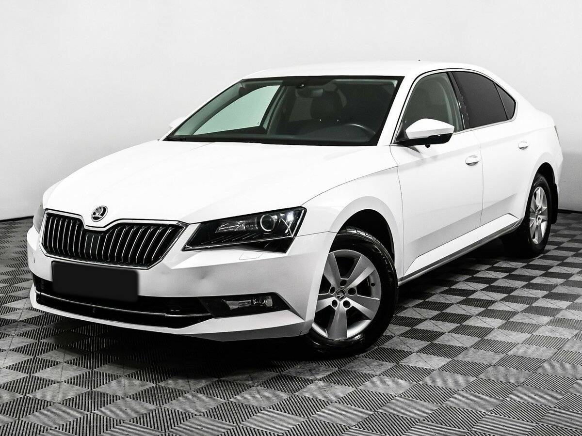 Skoda Superb с пробегом — 2016 год. Фото: #0