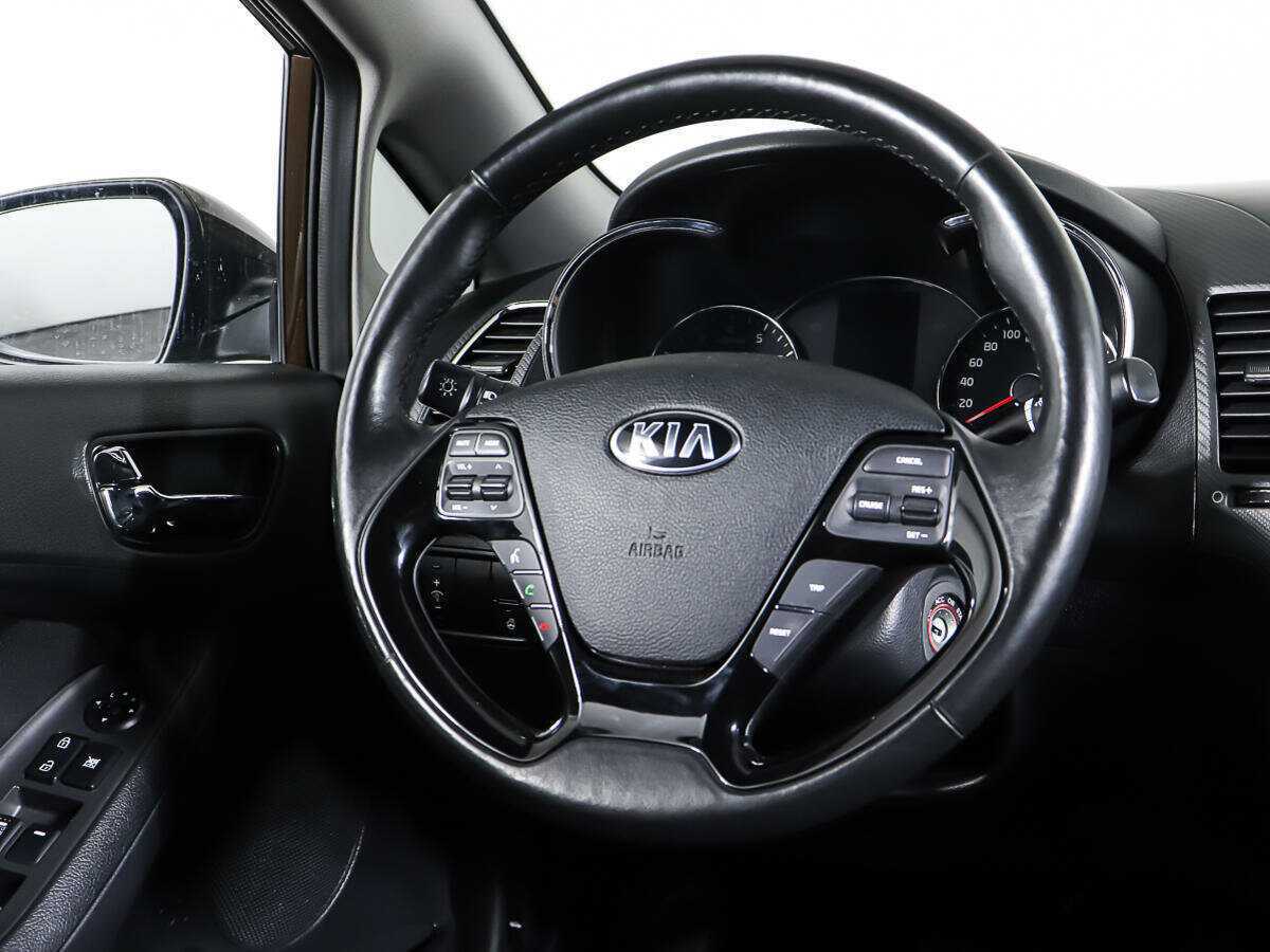 Kia Cerato с пробегом — 2017 год. Фото: #14