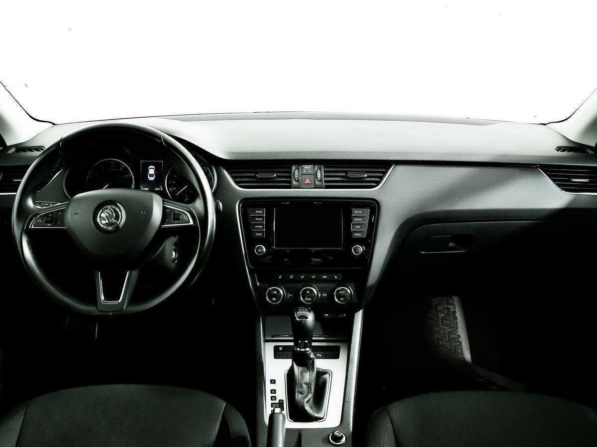 Skoda Octavia с пробегом — 2016 год. Фото: #10