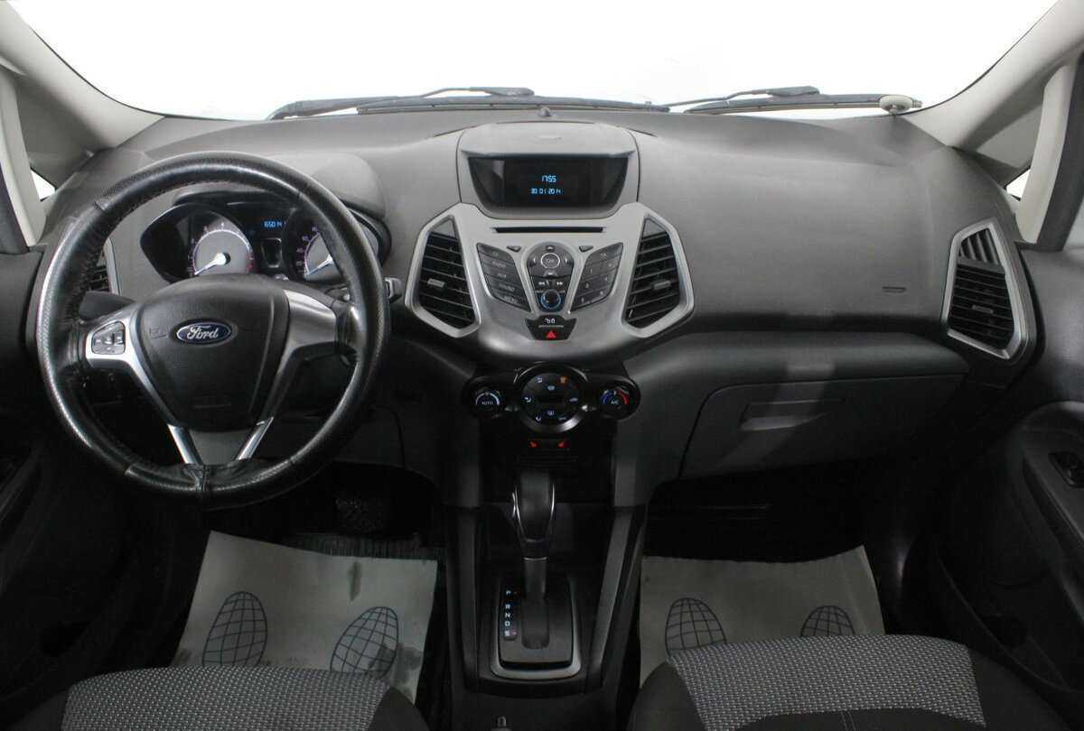 Ford EcoSport с пробегом — 2015 год. Фото: #10