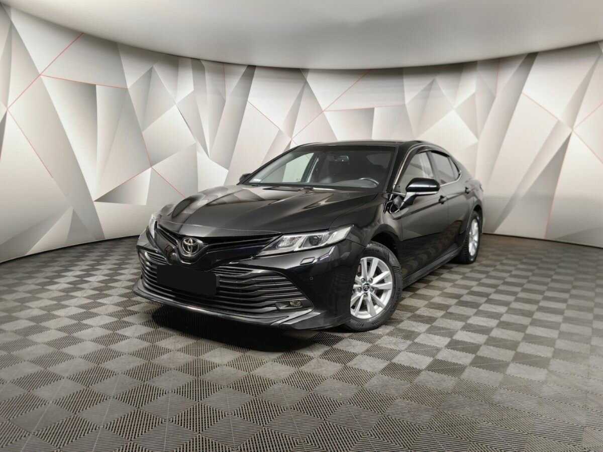 Toyota Camry с пробегом — 2019 год. Фото: #0