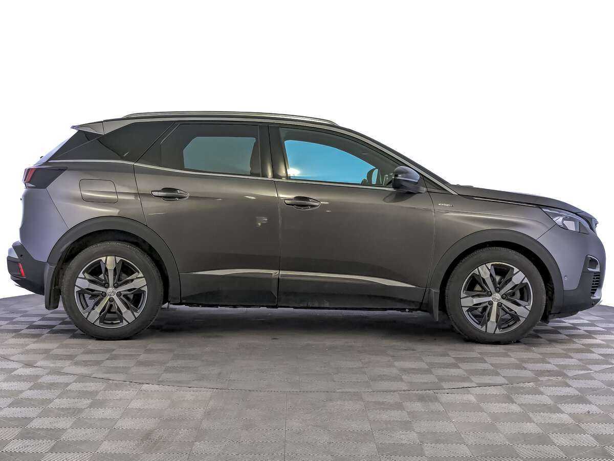 Peugeot 3008 с пробегом — 2018 год. Фото: #3