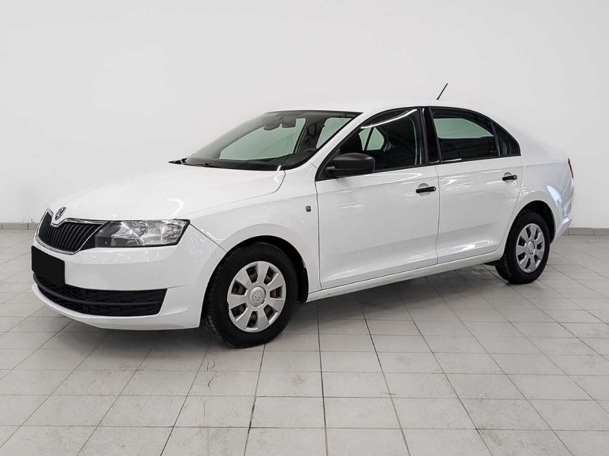 Skoda Rapid с пробегом — 2017 год. Посмотреть фото