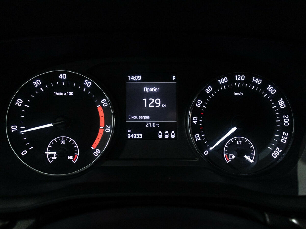Skoda Octavia с пробегом — 2021 год. Фото: #11