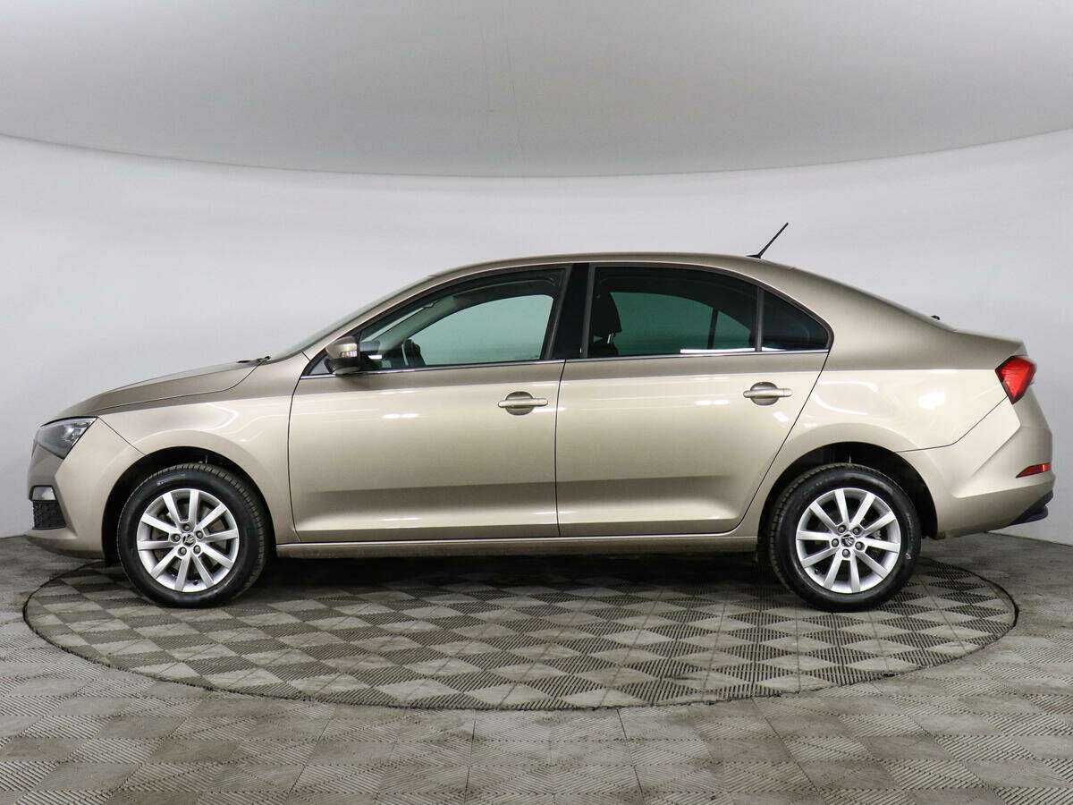 Skoda Rapid с пробегом — 2020 год. Фото: #7