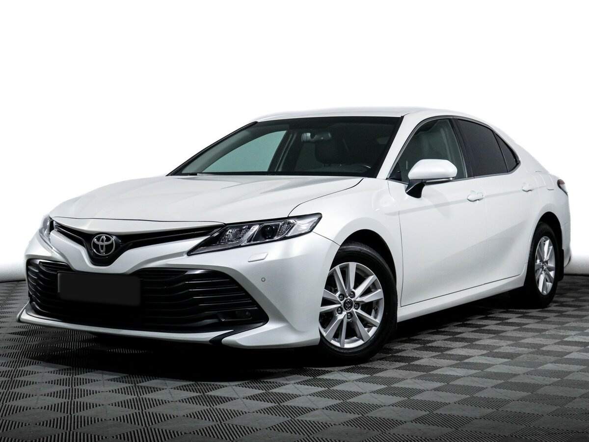 Toyota Camry с пробегом — 2019 год. Фото: #0