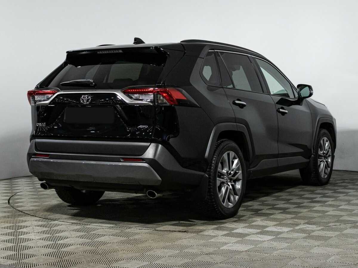 Toyota RAV4 с пробегом — 2020 год. Фото: #3