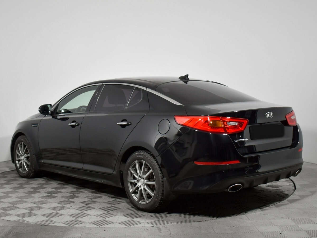Kia Optima с пробегом — 2015 год. Фото: #5