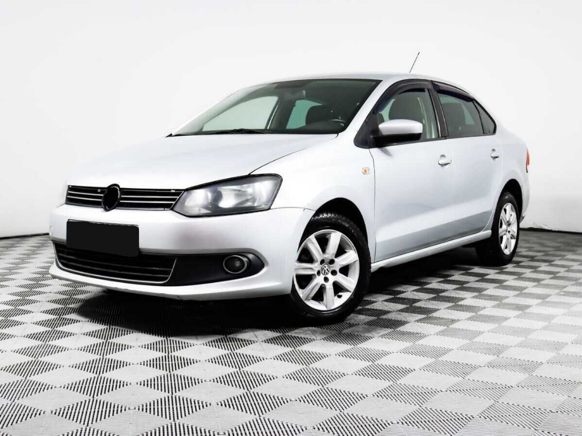 Volkswagen Polo с пробегом — 2012 год. Фото: #0